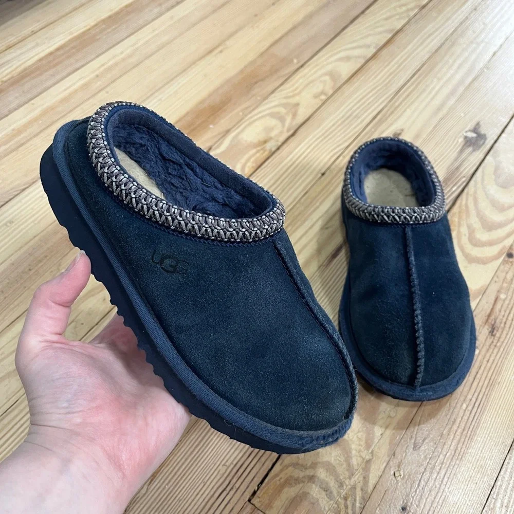 UGG Tasman Navy Blue Suede Shearling Slippers Kids Size 3 1019066K casual slipon
